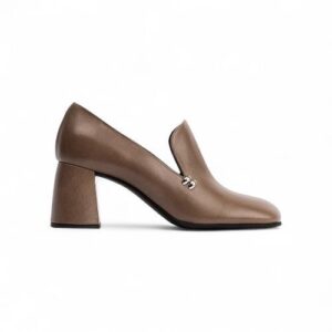 Mocassini con Tacco Peggy in Pelle Taupe – Poeve